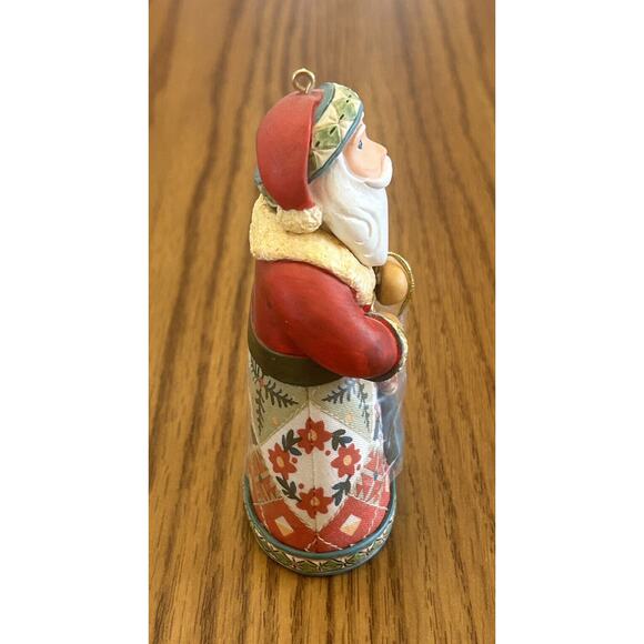 Hallmark Keepsake Ornament Santas from Around the World United States 2004 - 2A - Picture 5 of 11
